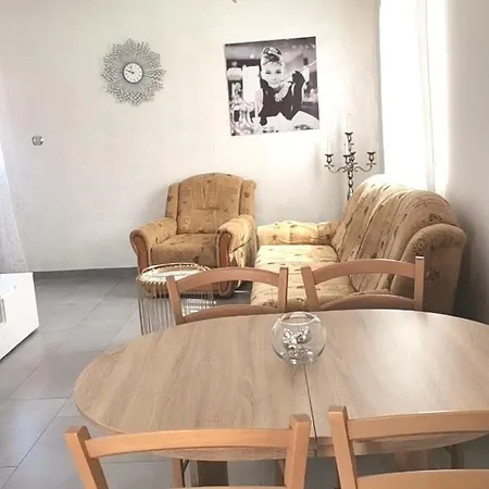 Daire Apartman Donatella *