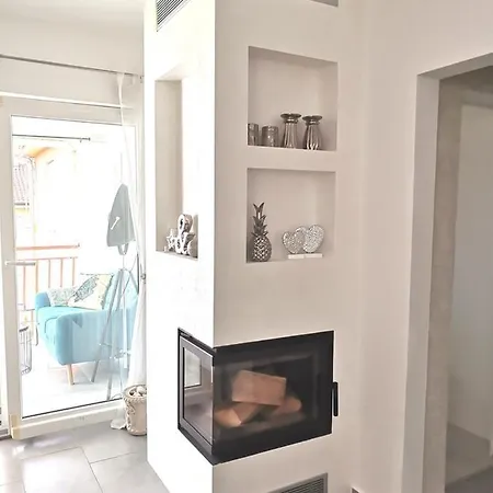 Apartman Donatella * Karpinjan